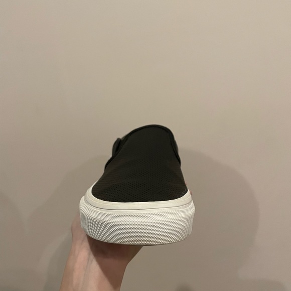 Perf Leather Slip On Vans unisex - Picture 3 of 9